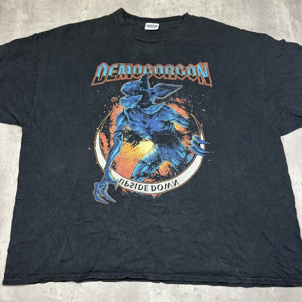 Netflix Stranger Things Demogorgon T Shirt Short Sleeve Black Graphic Print M